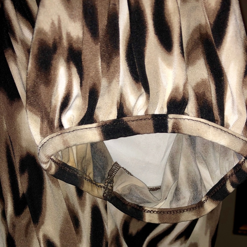 Style & Co Leopard Style Top - Picture 3 of 4